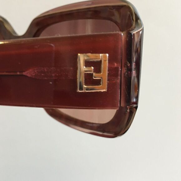 Fendi Sunglasses   - Picture 4 of 10